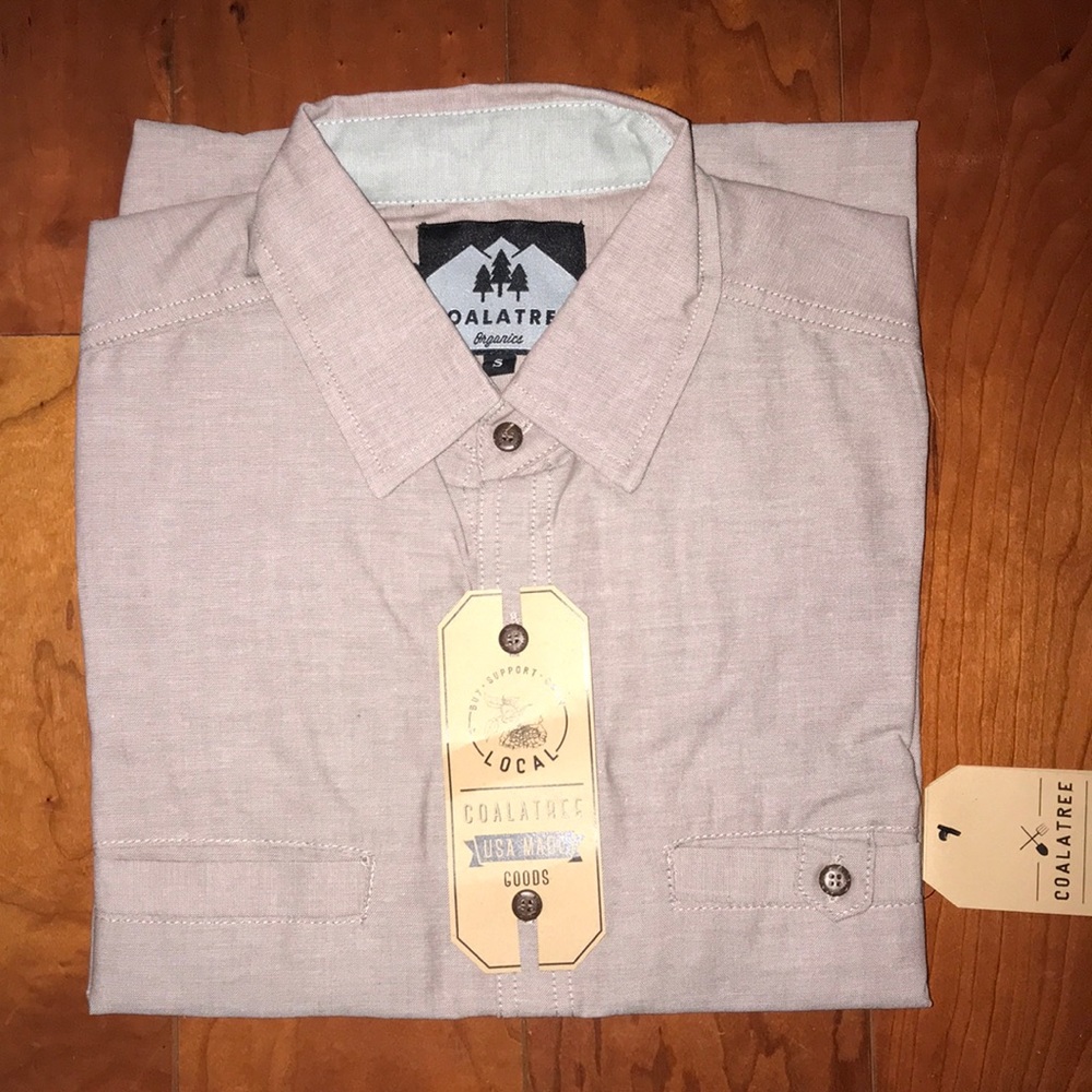 Men’s small short sleeve Coalatree shirt